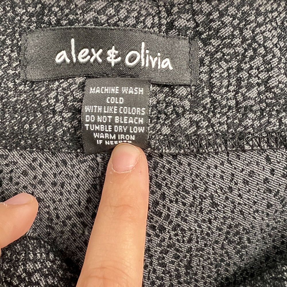 Alex + Olivia Pants Gray Capri Work Career Dress Women's Size 6 Comfort Stretch - Picture 8 of 10
